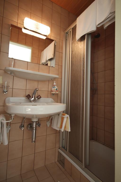 Haus Geiger Bed & Breakfast Scharnitz Bagian luar foto